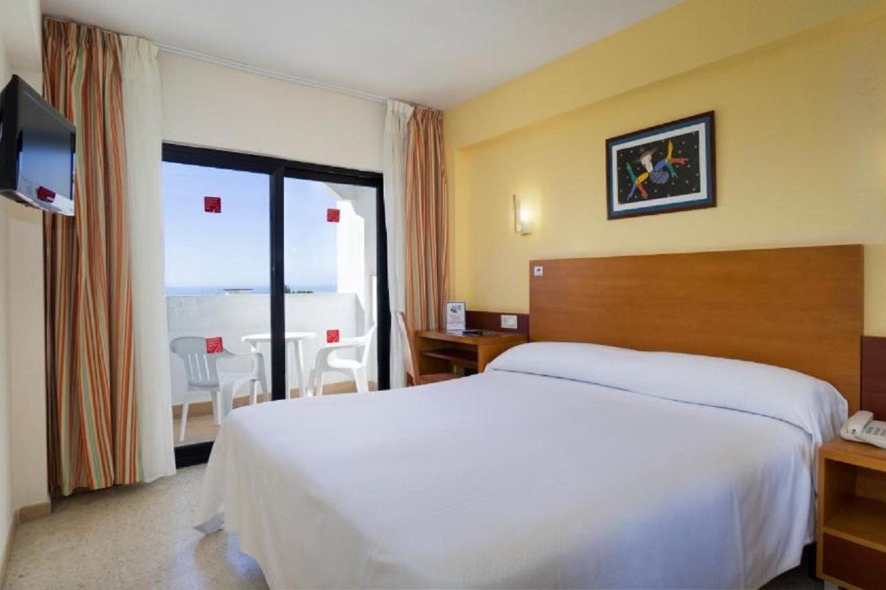 Medplaya Hotel Bali Benalmadena Bagian luar foto